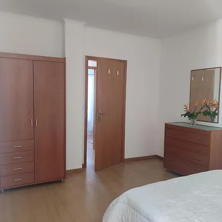 Local Balcony ולאס